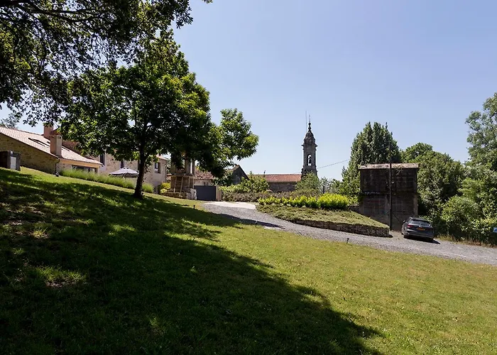 Landras De Compostela * سانتياغو دي كومبوستيلا